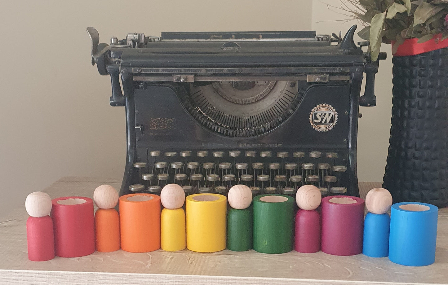 Waldorf Pegleri ve Kase 12'li KirtKirt Ahsap