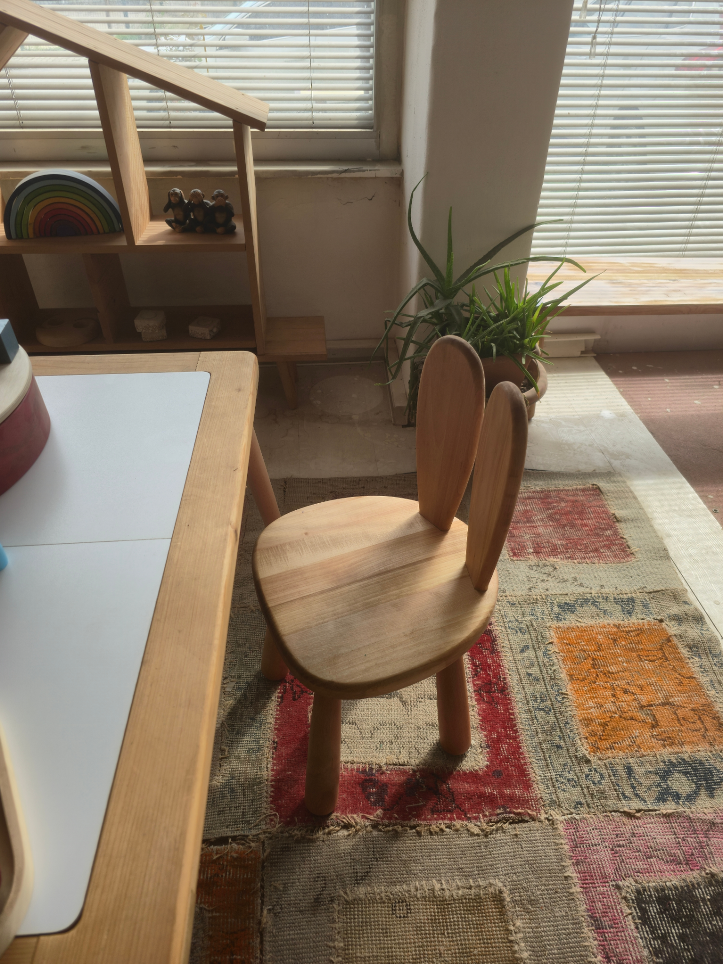Tavsan Sandalye | Montessori Cocuk Sandalyesi | Dogal Ahsap | 32 cm Oturma Yuksekligi