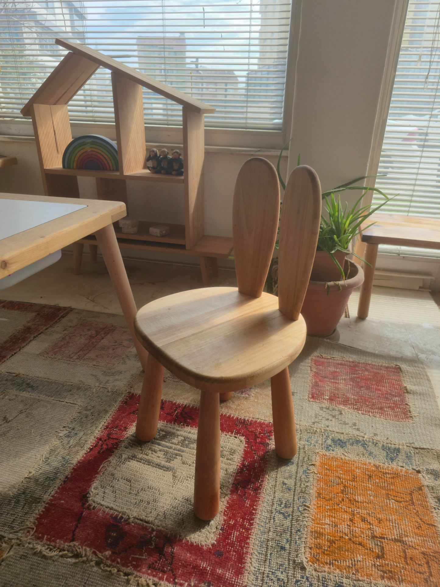 Tavsan Sandalye | Montessori Cocuk Sandalyesi | Dogal Ahsap | 32 cm Oturma Yuksekligi