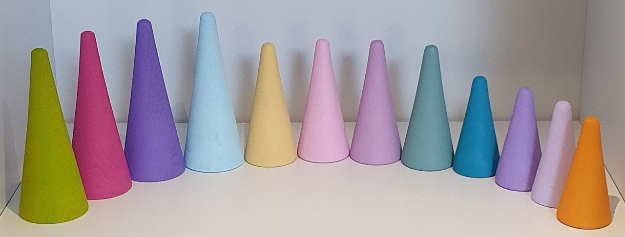 Waldorf Peg Bebek + Piramit + Top Seti 36 Parça – Pastel Tonlar Açık Uçlu Ahşap Oyuncak